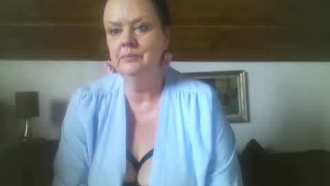 Snapshot of tiffanymature chatting on September 2025 08:05:02 AM TiffanyMature online show from September 2025 08:05:02 AM