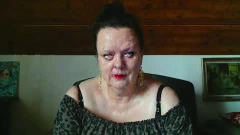 TiffanyMature online show from February 2026 08:40:02 AM