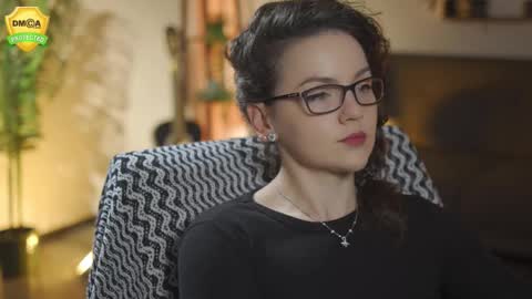 tiffanyriox online show from January 2026 12:46:02 AM