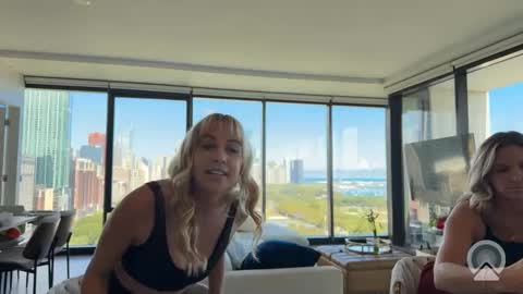 Snapshot of tiffstreatsxoxo chatting on September 2025 05:27:02 PM Tiffstreatsxoxo online show from September 2025 05:27:02 PM