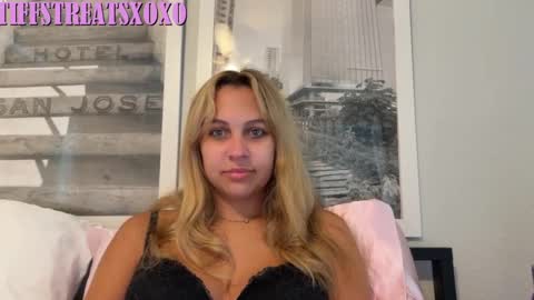 Snapshot of tiffstreatsxoxo chatting on June 2026 04:54:01 PM Tiffstreatsxoxo online show from June 2026 04:54:01 PM