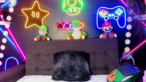 Snapshot of tiffvalentinee_ chatting on February 2025 07:55:01 PM Tiffany online show from February 2025 07:55:01 PM