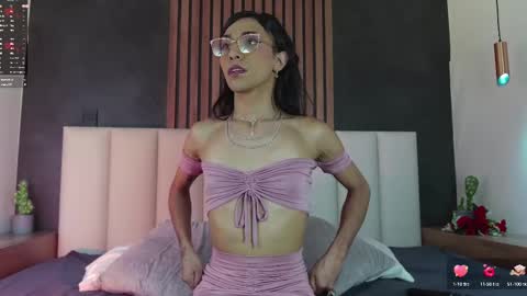 Snapshot of tiffvalentinee_ chatting on February 2025 12:30:01 AM Tiffany online show from February 2025 12:30:01 AM