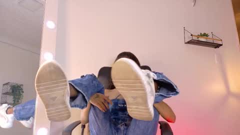 Snapshot of tiffvalentinee_ chatting on September 2025 02:48:02 AM Tiffany online show from September 2025 02:48:02 AM