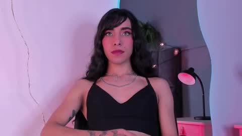 Snapshot of tiffvalentinee_ chatting on November 2025 08:09:02 PM Tiffany online show from November 2025 08:09:02 PM