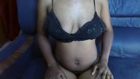 Tiffyblue online show from March 2026 01:22:02 AM