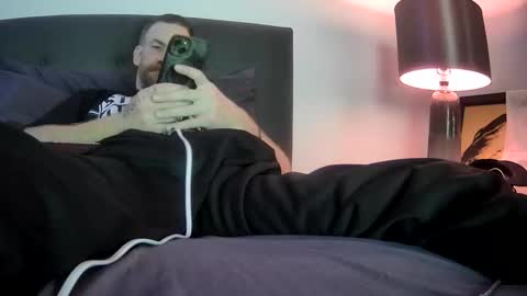 Snapshot of tiggity19 chatting on April 2026 11:58:02 AM Tiggity23 come stroke my 9 cock with ne online show from April 2026 11:58:02 AM
