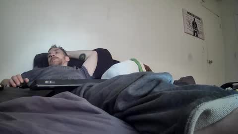 Snapshot of tiggity19 chatting on June 2026 02:44:02 PM Tiggity23 come stroke my 9 cock with ne online show from June 2026 02:44:02 PM