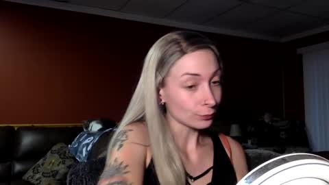 3 online show from September 2025 10:21:02 PM