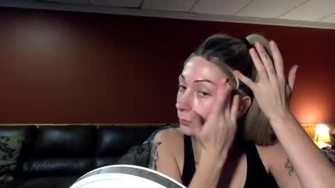 3 online show from September 2025 01:49:01 AM