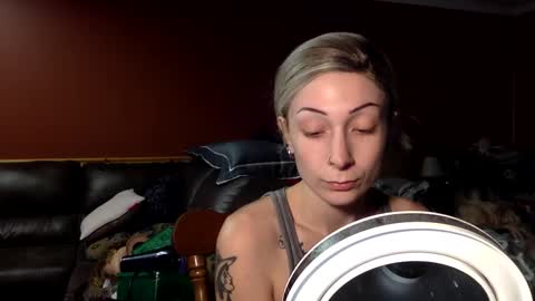 3 online show from September 2025 05:47:02 PM