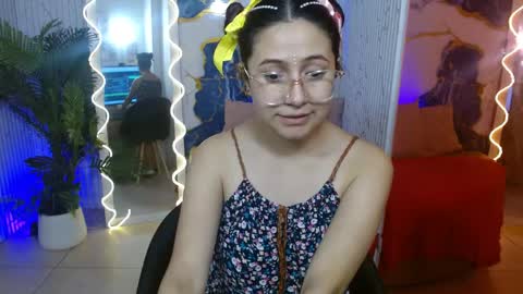 Tiiana online show from April 2026 04:01:01 AM