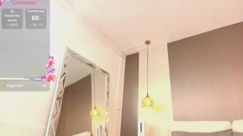 Snapshot of tiifany_baker chatting on September 2025 08:01:01 PM T I F F A N Y online show from September 2025 08:01:01 PM