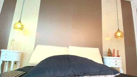 Snapshot of tiifany_baker chatting on October 2025 07:53:01 PM T I F F A N Y online show from October 2025 07:53:01 PM