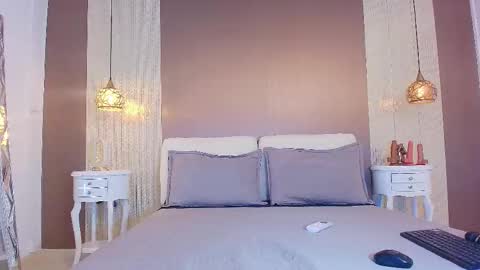 Snapshot of tiifany_baker chatting on October 2025 07:44:02 PM T I F F A N Y online show from October 2025 07:44:02 PM