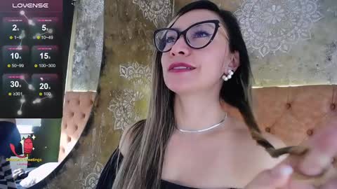 Snapshot of tila_tequila15 chatting on December 2024 02:57:02 PM TILA TEQUILA online show from December 2024 02:57:02 PM