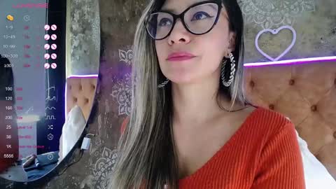 Snapshot of tila_tequila15 chatting on January 2025 03:43:01 PM TILA TEQUILA online show from January 2025 03:43:01 PM