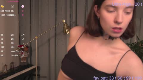 Snapshot of tilda_aikiss chatting on December 2024 10:47:02 PM tilda_aikiss online show from December 2024 10:47:02 PM