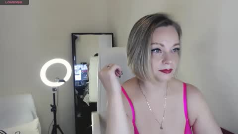 Tilly online show from February 2025 04:36:01 PM