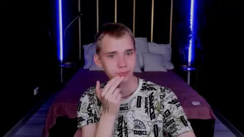 Tim online show from October 2025 04:05:02 PM