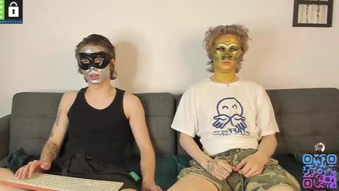 Tim online show from October 2025 09:16:02 PM