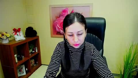 Luisa online show from December 2024 08:05:01 AM