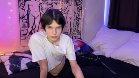 Snapshot of timi_moon chatting on February 2025 10:34:01 AM timi_moon online show from February 2025 10:34:01 AM