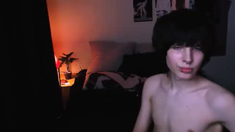 timi_moon online show from December 2025 05:41:01 PM