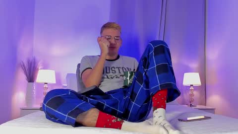 timi  jones online show from December 2024 10:56:02 AM