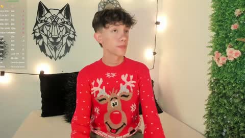 Snapshot of timothy_ross chatting on January 2025 07:31:02 PM Timothy 21 years old online show from January 2025 07:31:02 PM