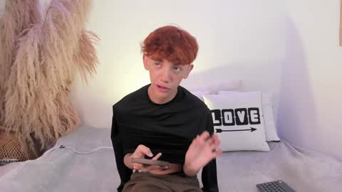 Snapshot of timothy_ross chatting on February 2025 08:47:02 PM Timothy 21 years old online show from February 2025 08:47:02 PM