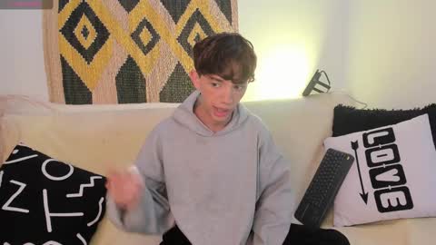 Snapshot of timothy_ross chatting on February 2025 08:38:02 PM Timothy 21 years old online show from February 2025 08:38:02 PM