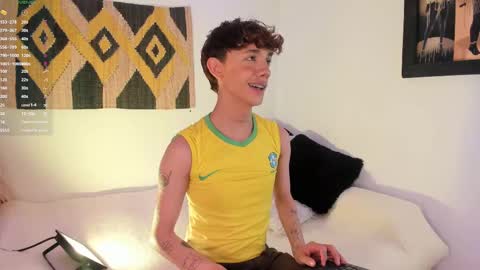 Snapshot of timothy_ross chatting on March 2025 08:11:01 PM Timothy 21 years old online show from March 2025 08:11:01 PM