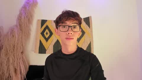 Snapshot of timothy_ross chatting on March 2025 10:41:02 PM Timothy 21 years old online show from March 2025 10:41:02 PM