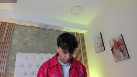 Timothy 21 years old online show from March 2026 06:14:01 PM