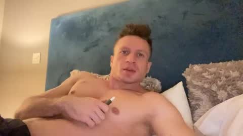 Tim online show from December 2024 01:04:02 AM