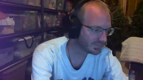 timtimmyyyy online show from September 2025 04:51:02 PM
