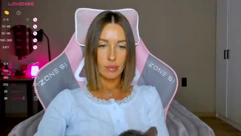 Tina online show from May 2026 11:18:02 AM