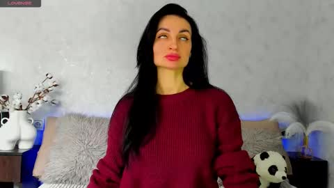 Tina online show from February 2026 08:18:01 AM