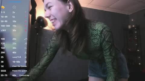 Tina Tayllor MY SHEDULEMondayTuesdaySaturdaySunday online show from December 2024 05:45:02 PM