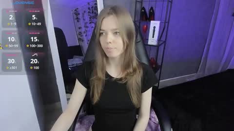 Tina Tayllor MY SHEDULEMondayTuesdaySaturdaySunday online show from November 2025 07:45:01 PM