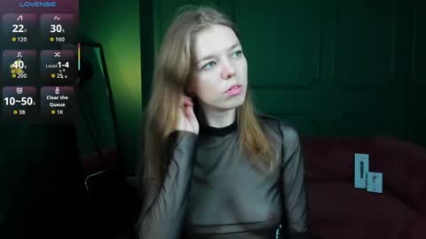 tina_tayllor__ online show from June 2026 09:32:02 PM