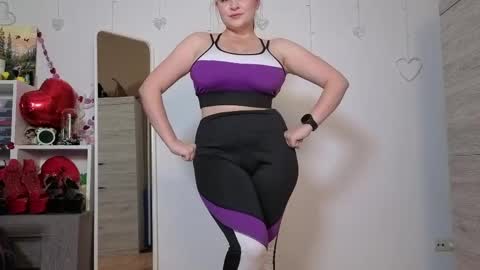 Tina Angel online show from May 2026 05:29:01 PM