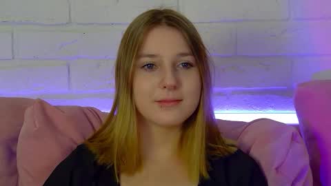 TinaBurton online show from February 2026 05:03:01 PM