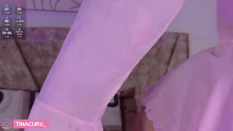 Snapshot of tinacurv chatting on November 2025 07:26:01 PM tinacurv online show from November 2025 07:26:01 PM