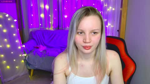 Snapshot of tinasiner chatting on January 2025 01:48:02 PM tinasiner online show from January 2025 01:48:02 PM