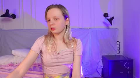 Snapshot of tinasiner chatting on January 2025 08:11:02 PM tinasiner online show from January 2025 08:11:02 PM