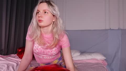 Snapshot of tinasiner chatting on February 2025 01:44:01 PM tinasiner online show from February 2025 01:44:01 PM