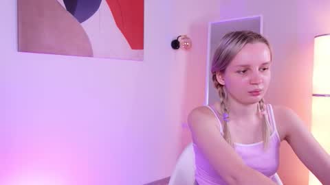 Snapshot of tinasiner chatting on November 2025 02:49:02 PM tinasiner online show from November 2025 02:49:02 PM