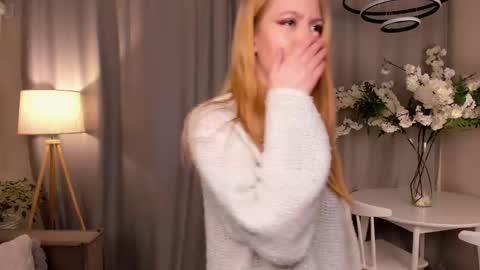 Annie online show from October 2025 09:48:01 PM